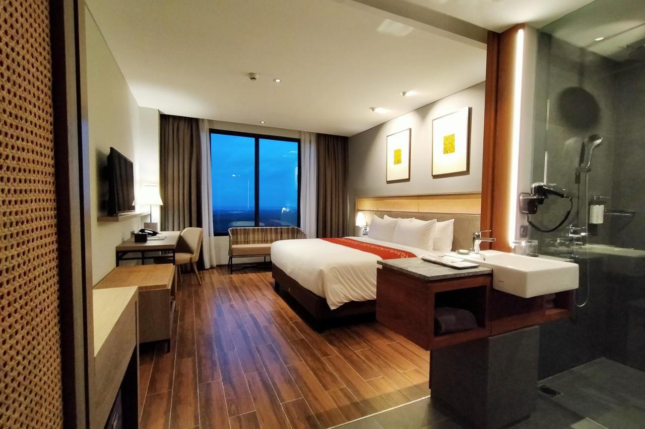 Kokoon Hotel Banyuwangi บันยูวังงี ภายนอก รูปภาพ